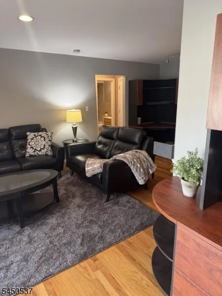 306 Hoover Ave #41 Unit 41 Bloomfield, NJ 07003