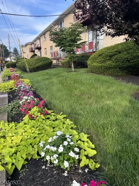 306 Hoover Ave #41 Unit 41 Bloomfield, NJ 07003