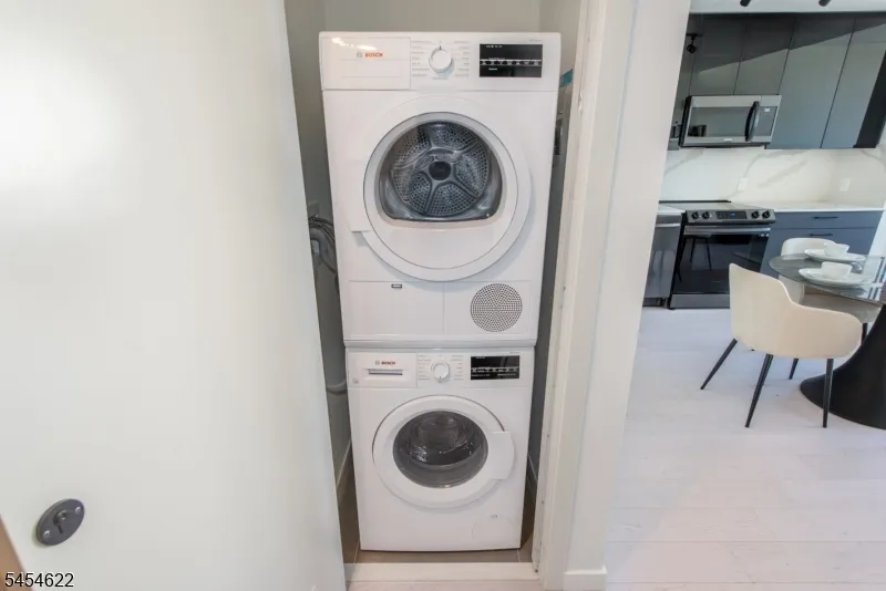 258 S Harrison St #208 Unit 208 East Orange City, NJ 07018