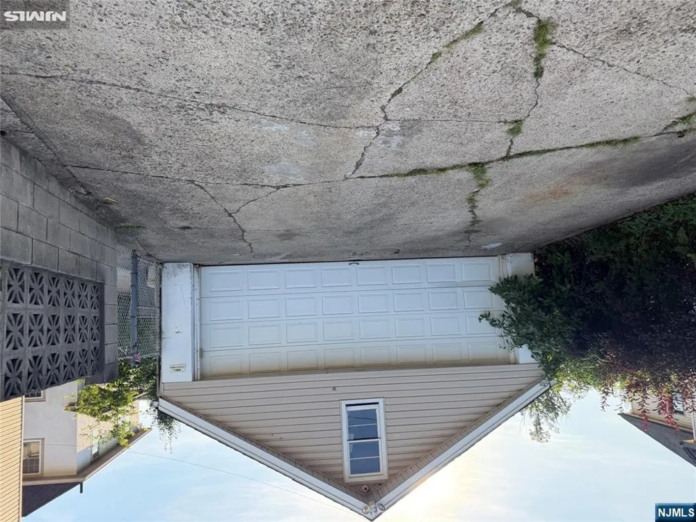 22 Forest Avenue Teaneck, NJ 07666