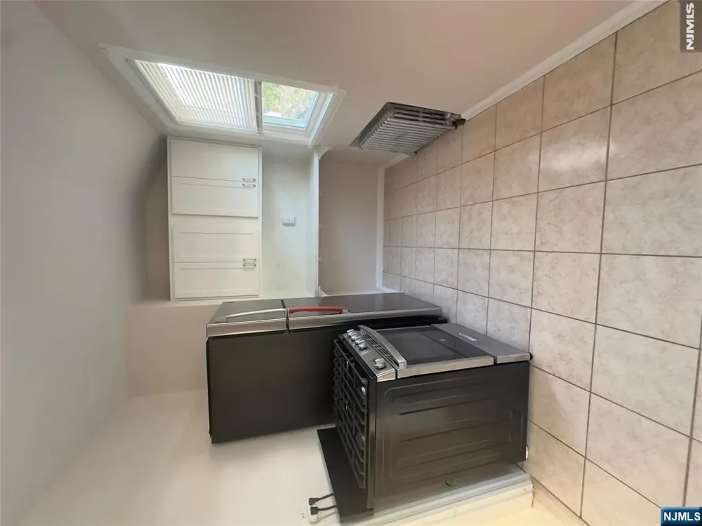 92 Aberdeen Court 2 Haledon, NJ 07508