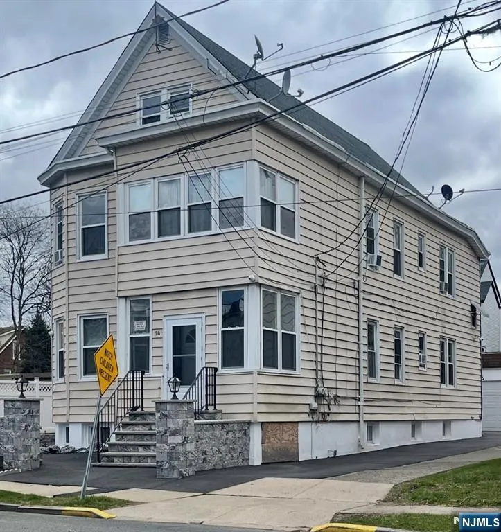 14-16 N 10th Street 2 Paterson, NJ 07522