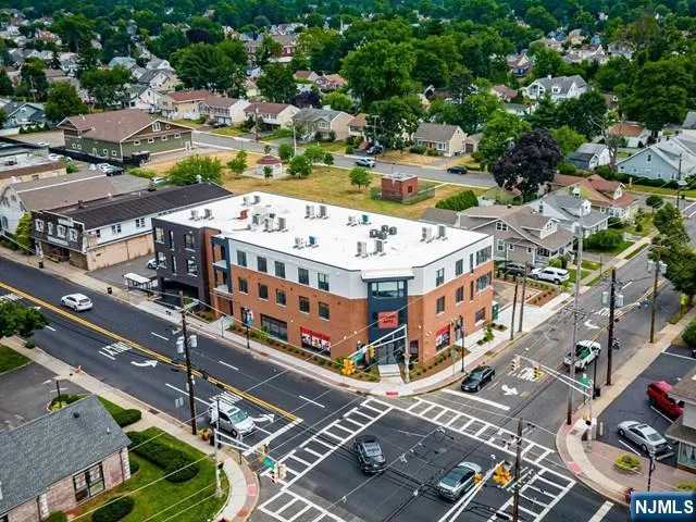 12-01 River Road 208 Fair Lawn, NJ 07410