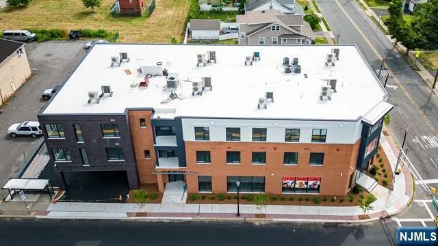 12-01 River Road 208 Fair Lawn, NJ 07410