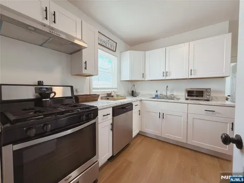 203 Feronia Way 2