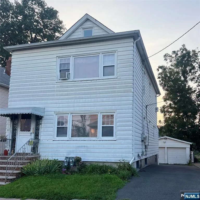 45 Morrissee Avenue Wallington, NJ 07057