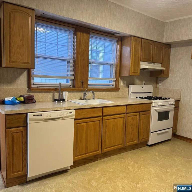 45 Morrissee Avenue Wallington, NJ 07057