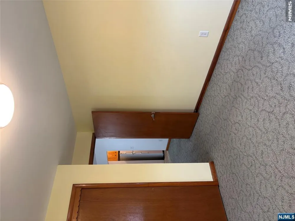 45 Jordan Avenue Wallington, NJ 07057