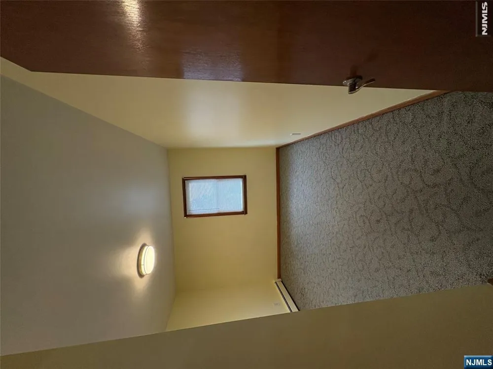 45 Jordan Avenue Wallington, NJ 07057