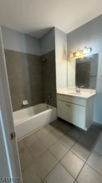7 Myrtle St unit 2 Bloomfield, NJ 07003