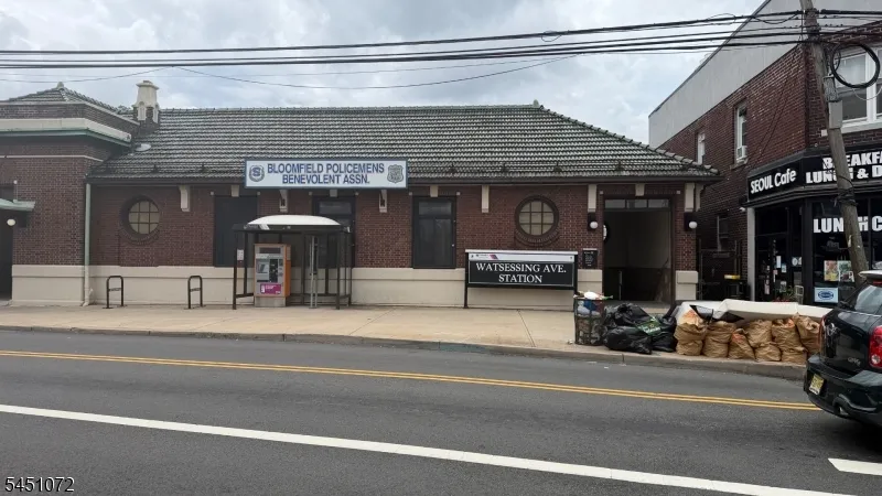 7 Myrtle St unit 2 Bloomfield, NJ 07003