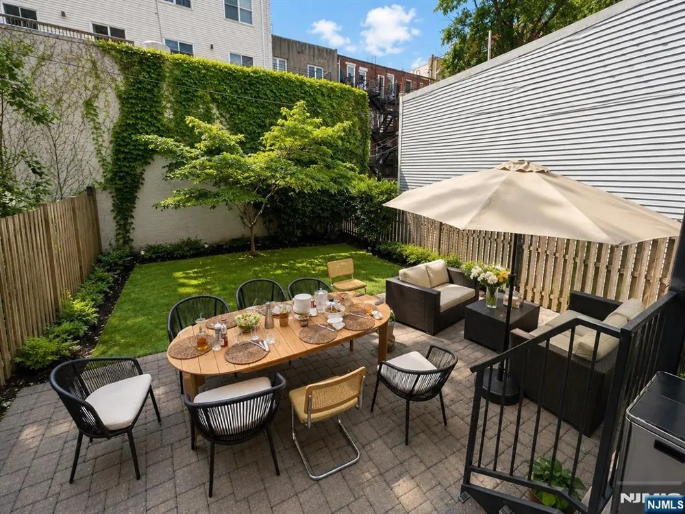 226 Park Avenue 1 Hoboken, NJ 07030