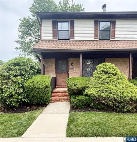 125 Riva Drive