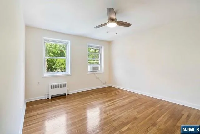 2320 Linwood Avenue 3F Fort Lee, NJ 07024