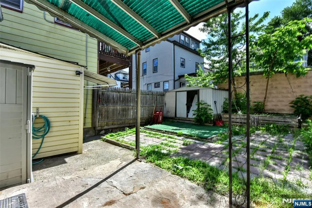 72 Newark Avenue 1 Paterson, NJ 07503