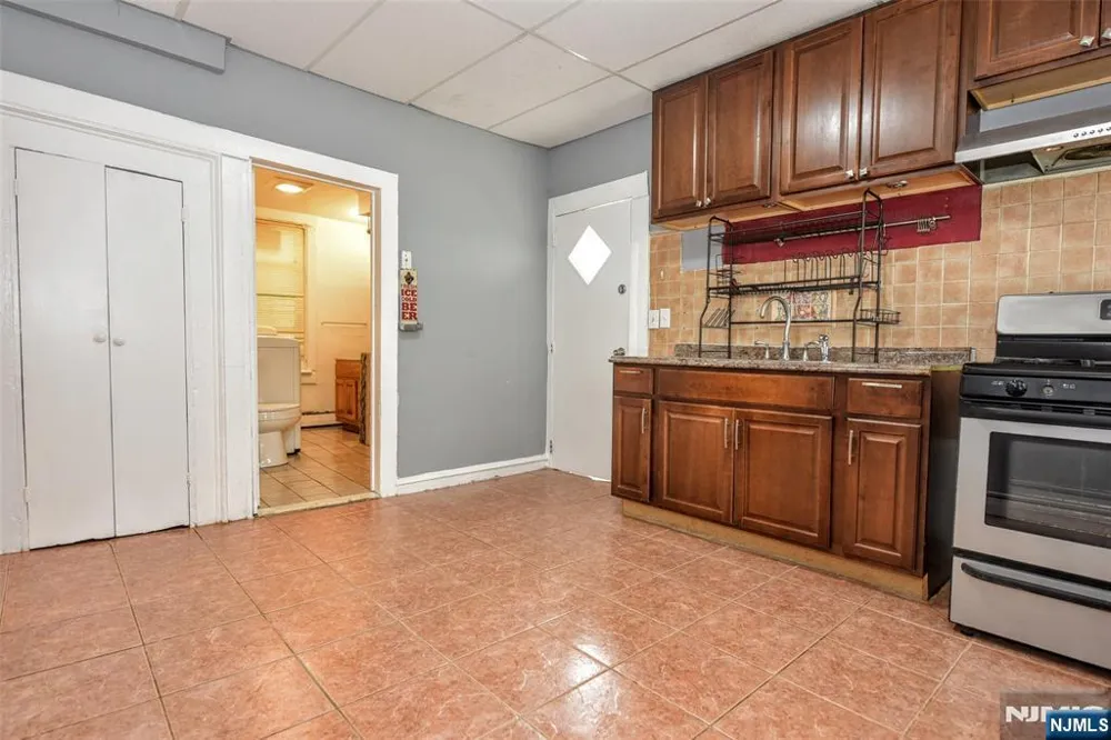 72 Newark Avenue 1 Paterson, NJ 07503