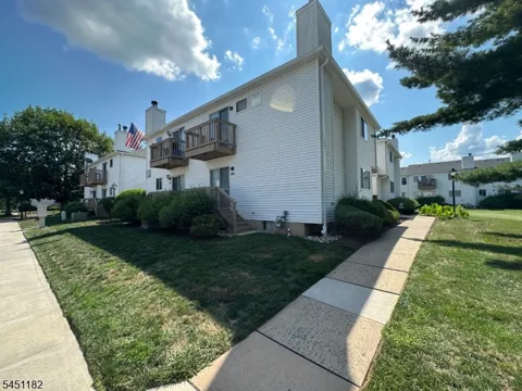 604 Wheatfield Ct.