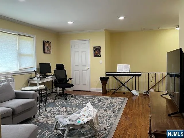 2-22 Virginia B Fair Lawn, NJ 07410