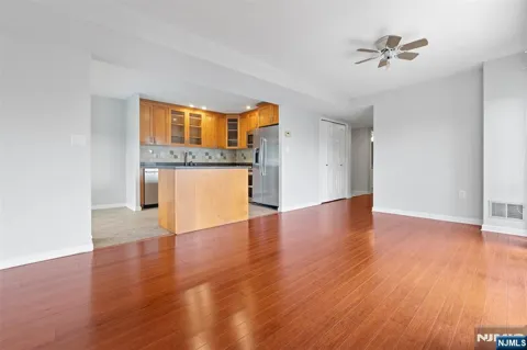 518 Ellery Court K518