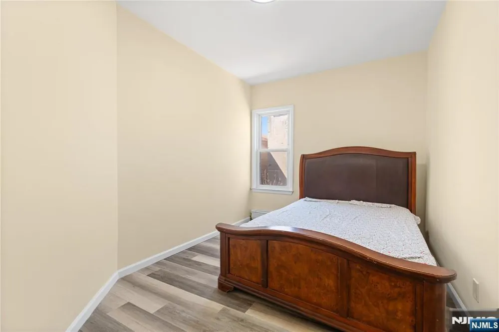 244 Lincoln Avenue 1 Cliffside Park, NJ 07010