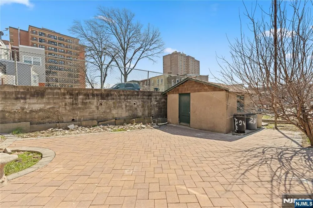 244 Lincoln Avenue 1 Cliffside Park, NJ 07010