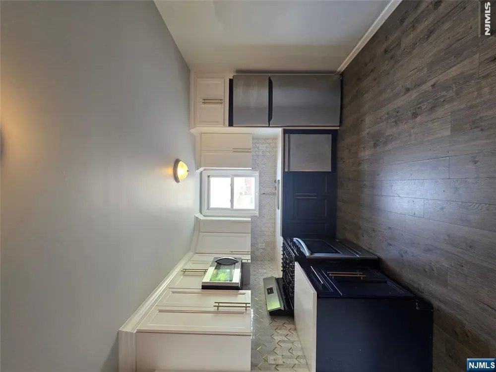 503 20th Street 2 Irvington, NJ 07111