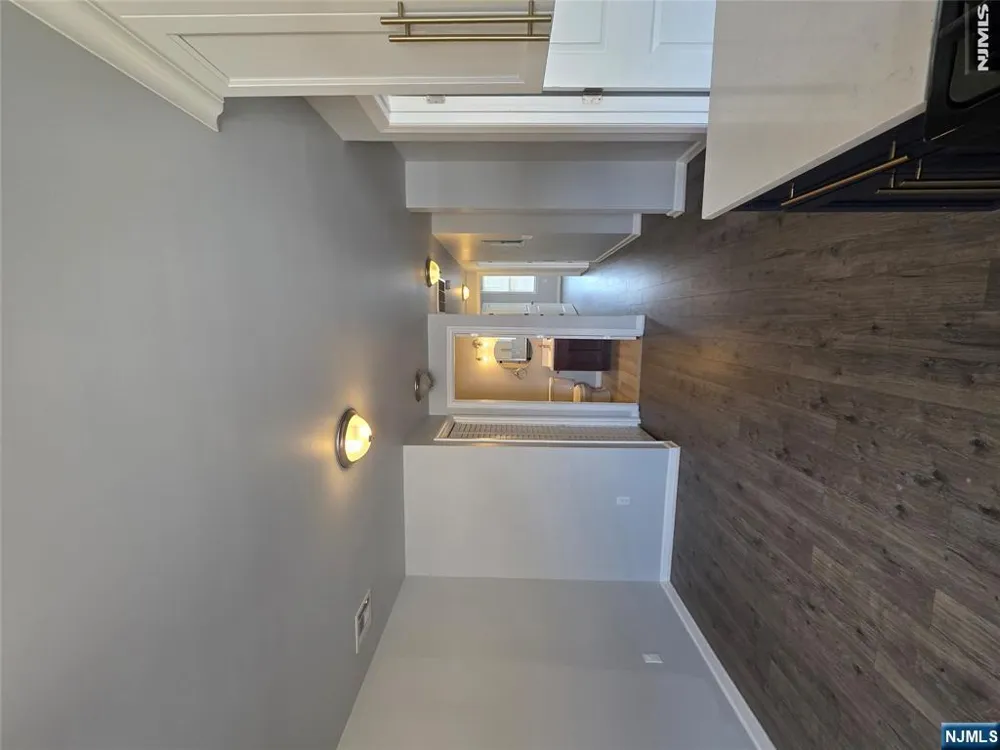 503 20th Street 2 Irvington, NJ 07111