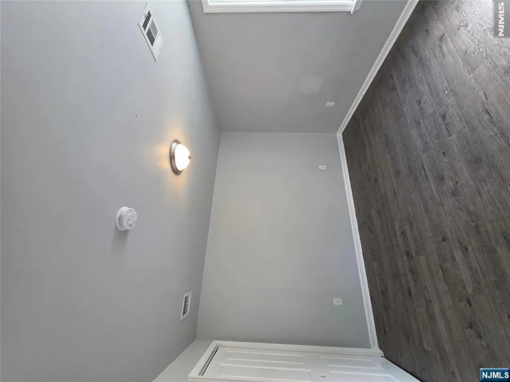 503 20th Street 2 Irvington, NJ 07111