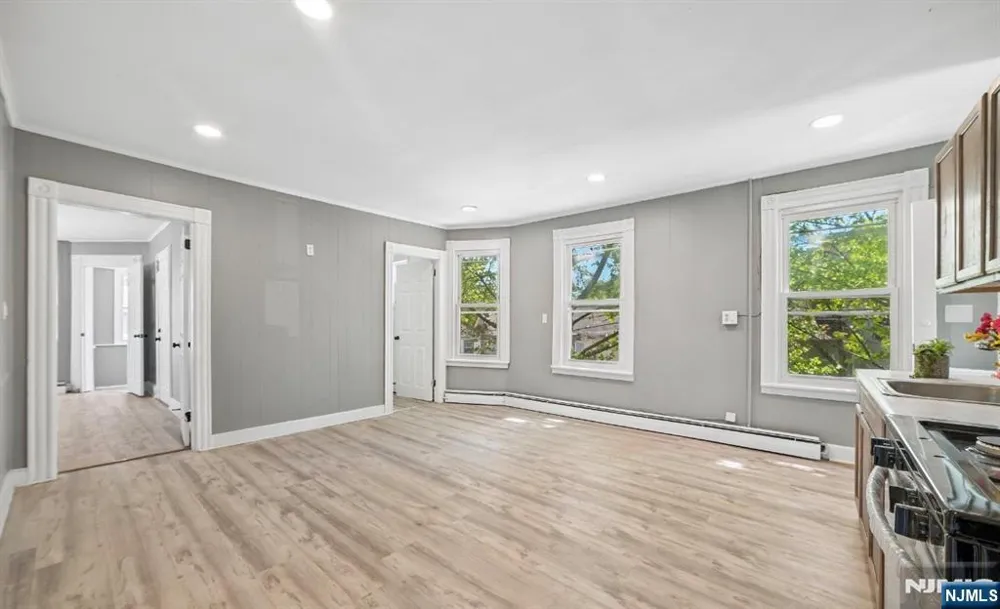 7 Belle Avenue 2 Paterson, NJ 07522