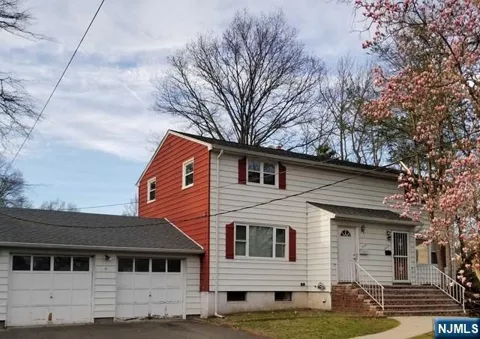 237 Bradley Avenue 235