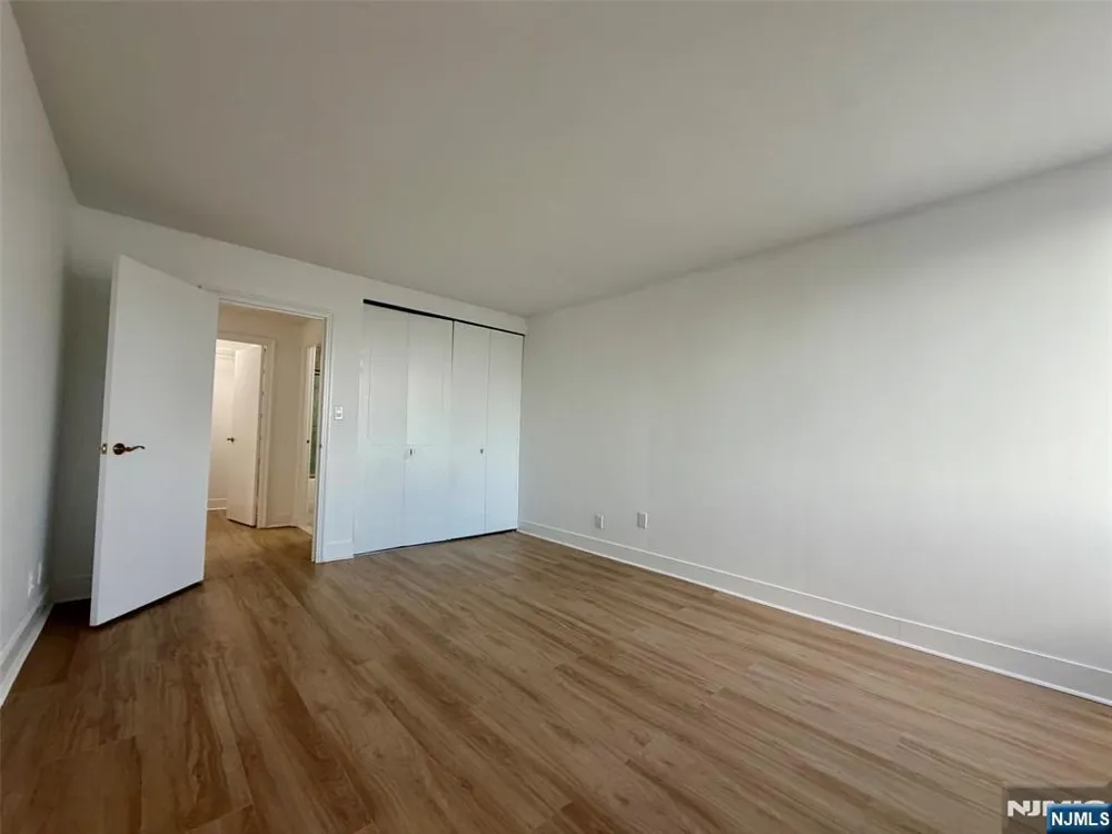 770 Anderson Avenue 14C Cliffside Park, NJ 07010