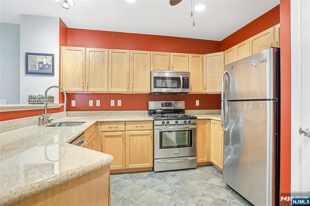 49 Rockcreek Terrace Riverdaleugh, NJ 07457