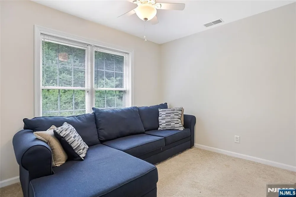 49 Rockcreek Terrace Riverdaleugh, NJ 07457