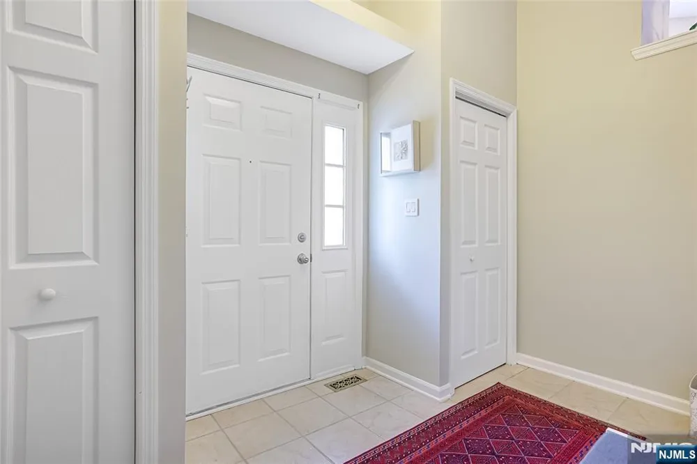 49 Rockcreek Terrace Riverdaleugh, NJ 07457