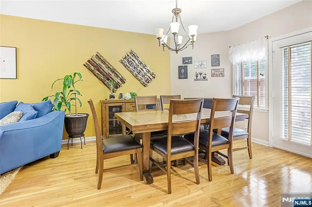 49 Rockcreek Terrace Riverdaleugh, NJ 07457