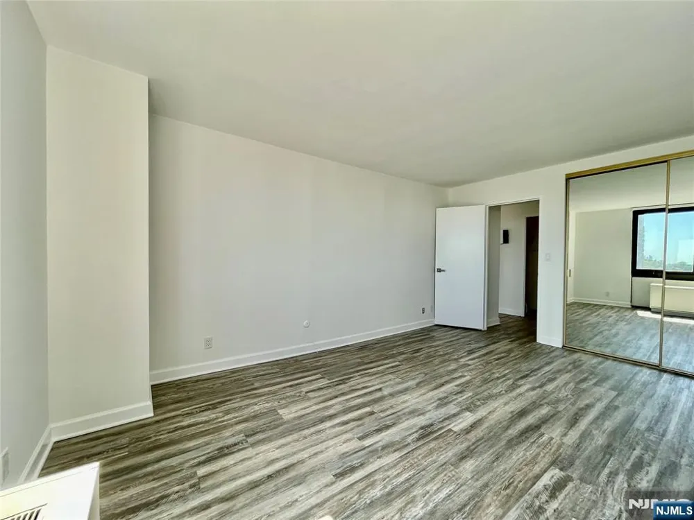 770 Anderson Avenue 9C Cliffside Park, NJ 07010