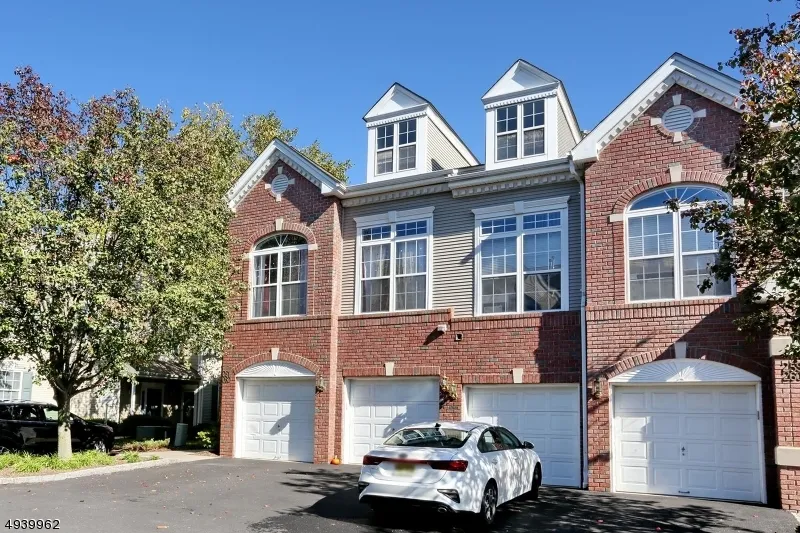 261 Riverwalk Way Clifton City, NJ 07014
