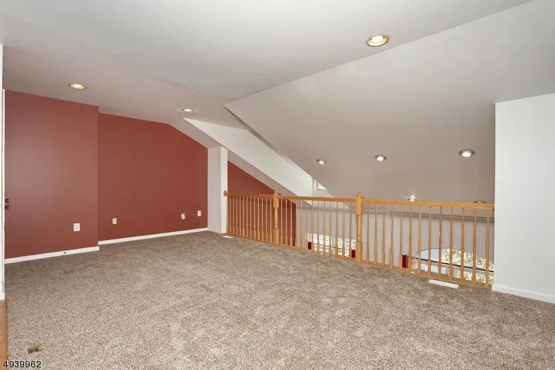261 Riverwalk Way Clifton City, NJ 07014