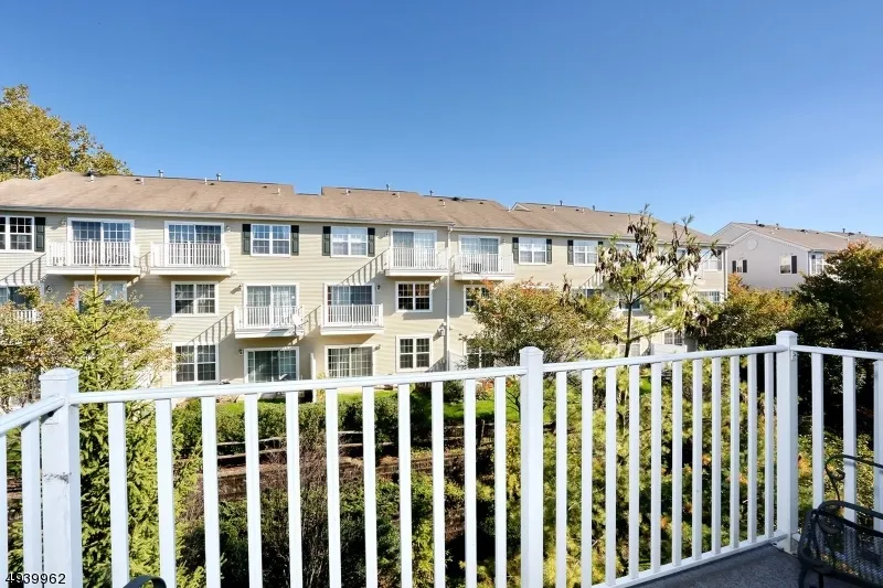 261 Riverwalk Way Clifton City, NJ 07014