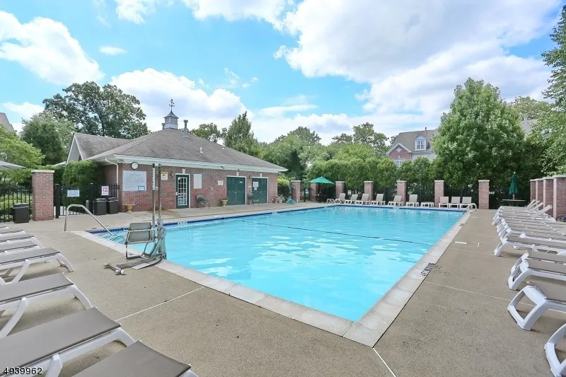 261 Riverwalk Way Clifton City, NJ 07014