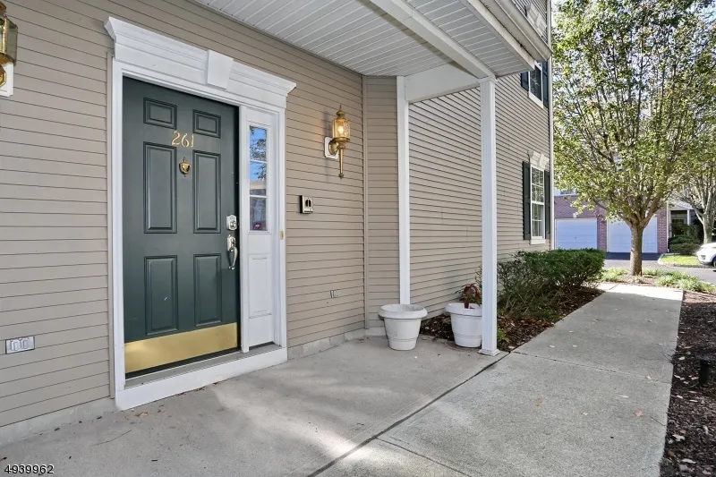 261 Riverwalk Way Clifton City, NJ 07014