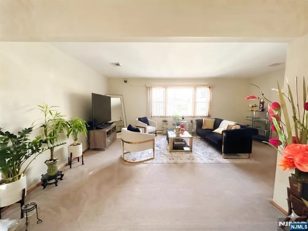 3 Wood Street 2 Garfield, NJ 07026