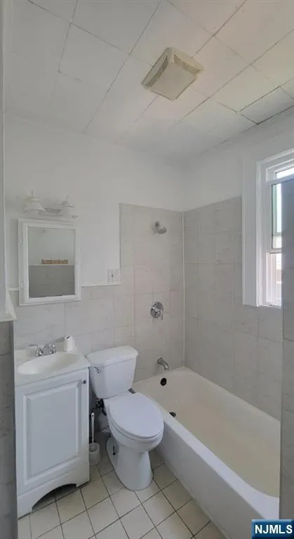 36 Palmer Street 2 Passaic, NJ 07055