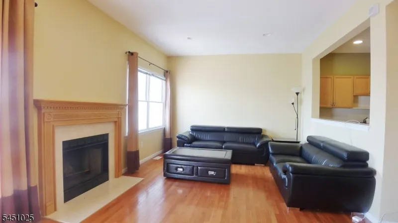 370 Summerhill Dr Parsippany-Troy Hills, NJ 07950