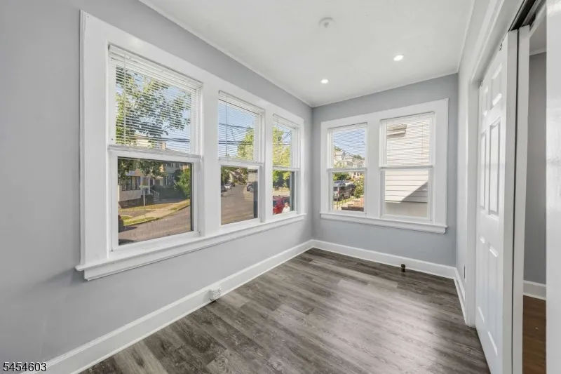 17 Boyden Pkwy #1 Unit 1 Maplewood, NJ 07040