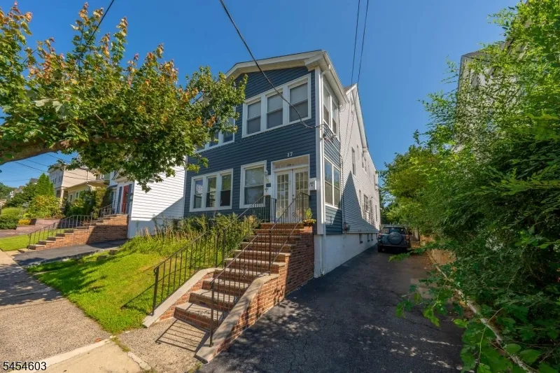 17 Boyden Pkwy #1 Unit 1 Maplewood, NJ 07040