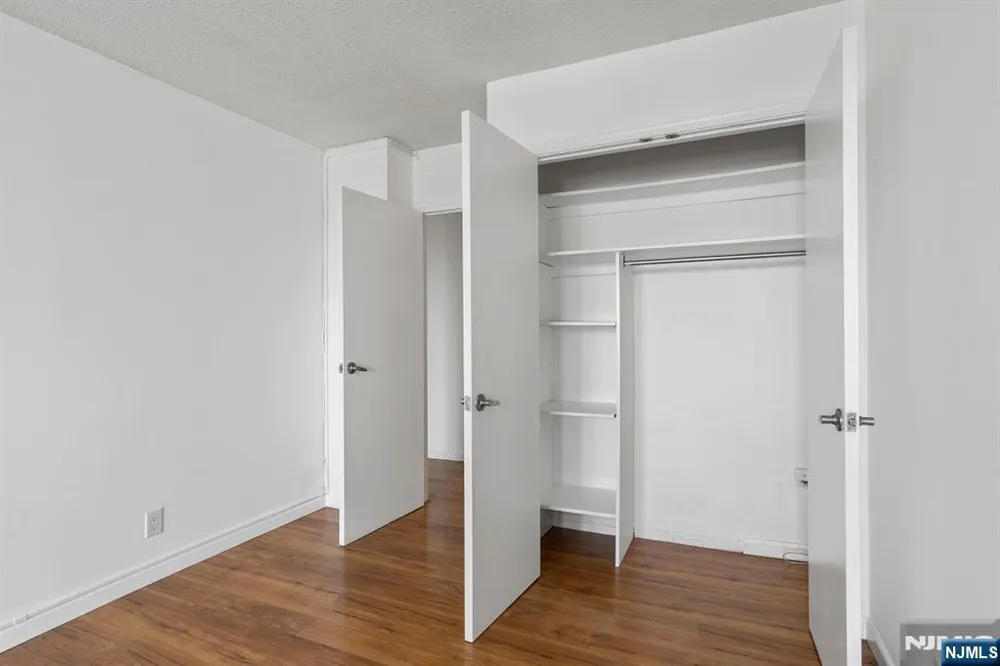 7855 Boulevard East 27H North Bergen, NJ 07047