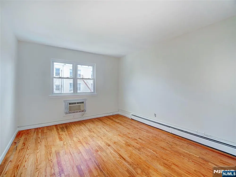 404 46th Street 3 Union City, NJ 07087