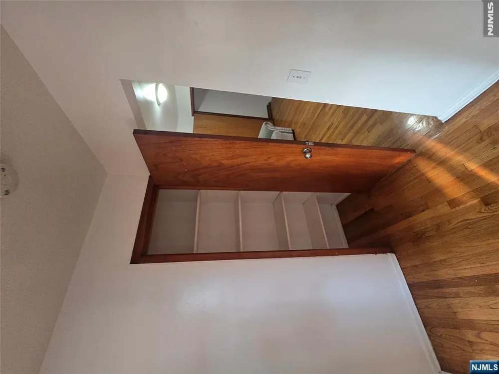 383 Anderson Avenue 2 Fairview, NJ 07022