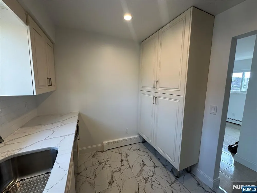 219 Cliff Street 2 Cliffside Park, NJ 07010